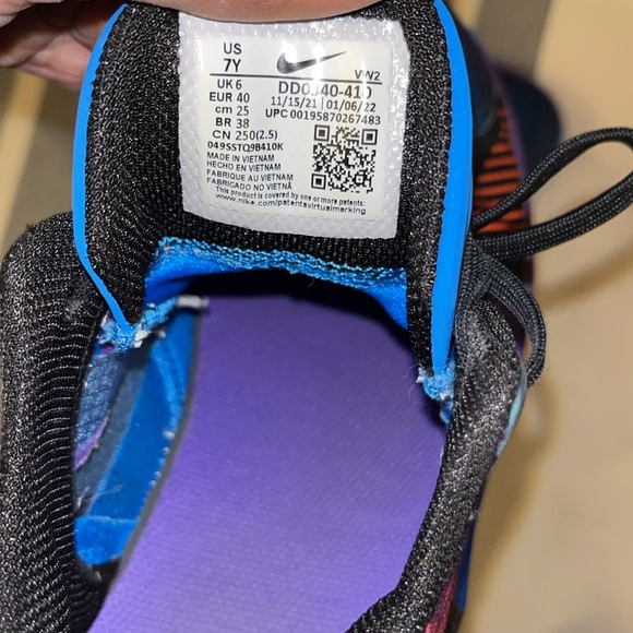 Nike Kyrie Flytrap 5 - Picture 4 of 4